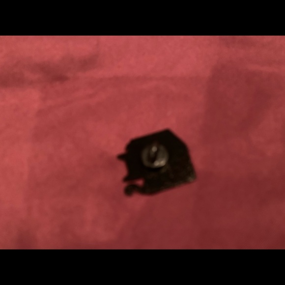 Cat reading pin for clothes - Picture 4 of 4